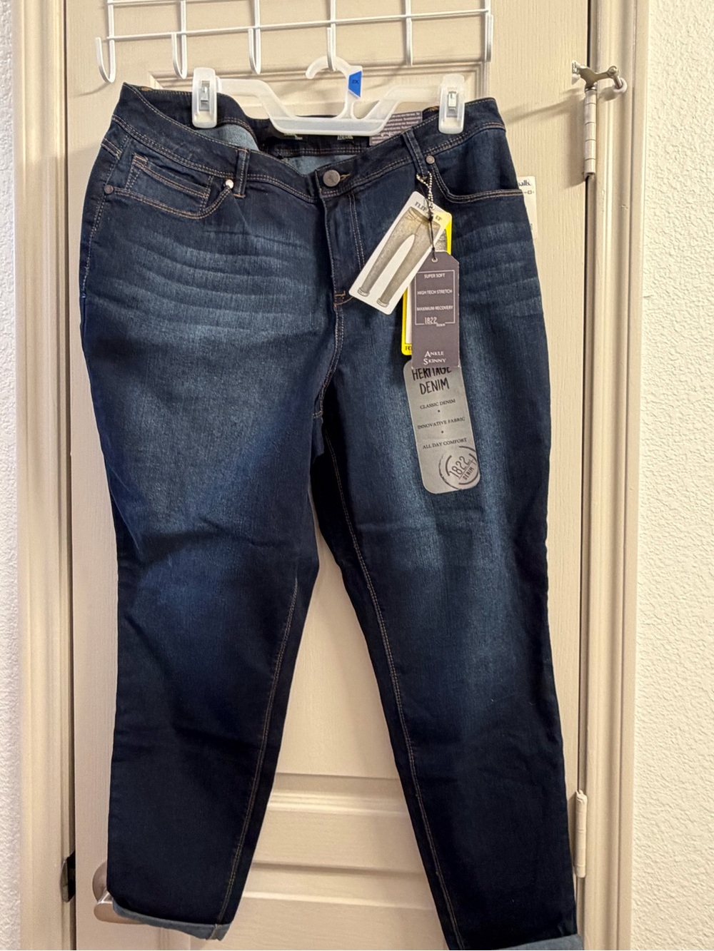 1822 Denim Women’s Skinny Jeans - Dark Blue